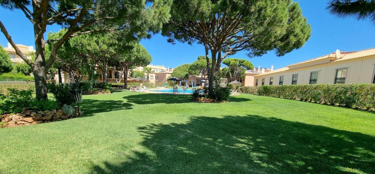 Apartamentos Praia Da Oura By Sunny Deluxe Albufeira Luaran gambar