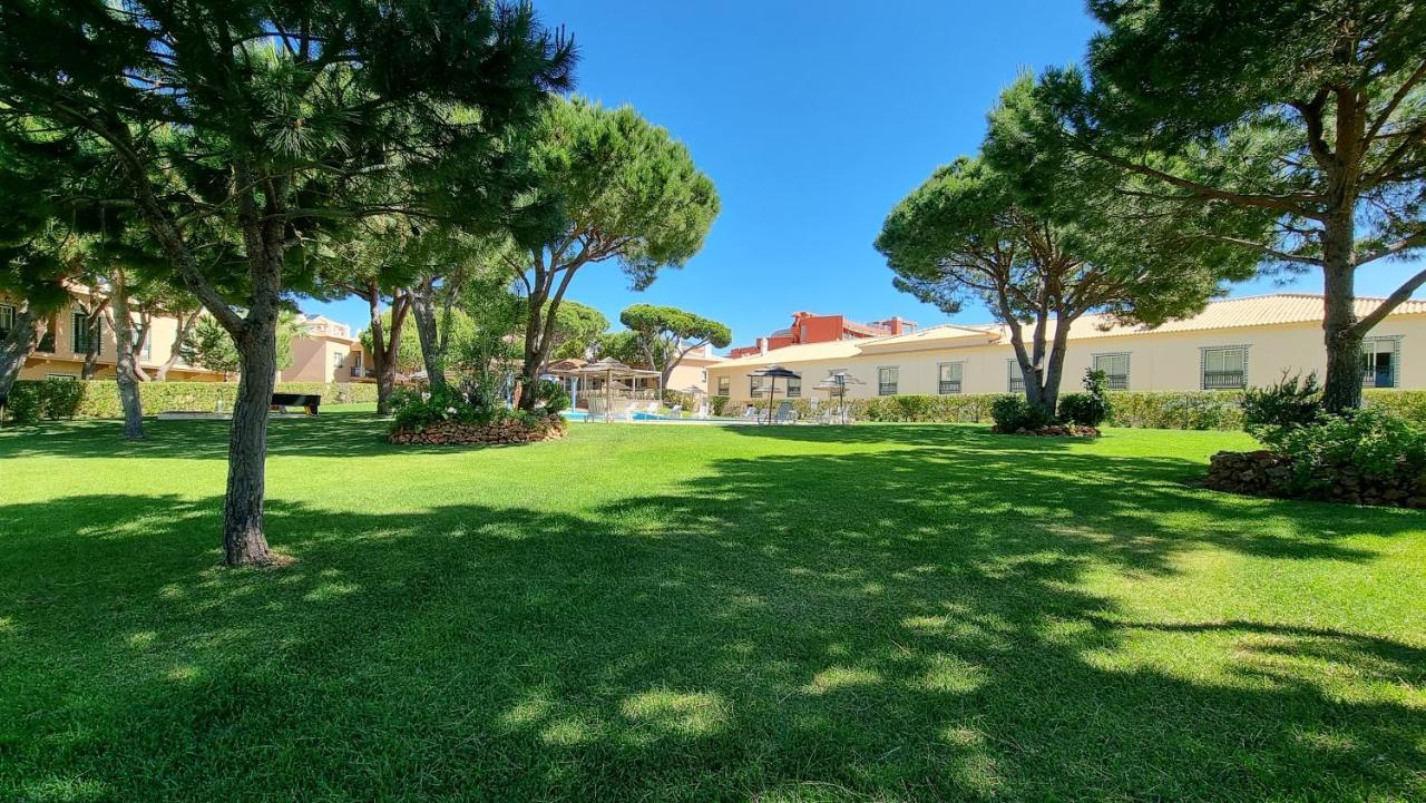 Apartamentos Praia Da Oura By Sunny Deluxe Albufeira Luaran gambar